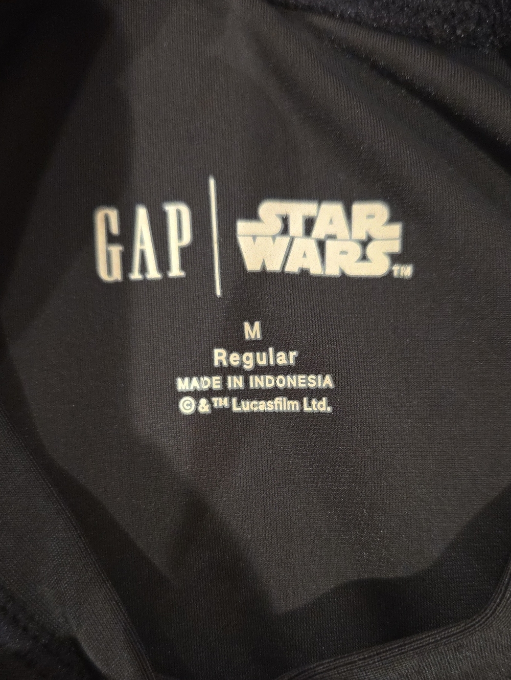 Gap Star Wars Rash Guard - Picture 3 of 3